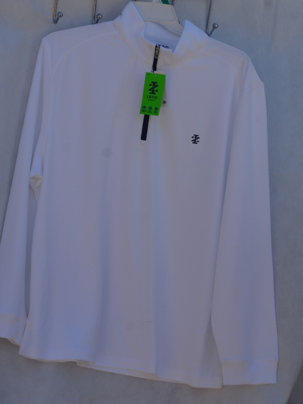 Mens XL White Golf Shirt NWT